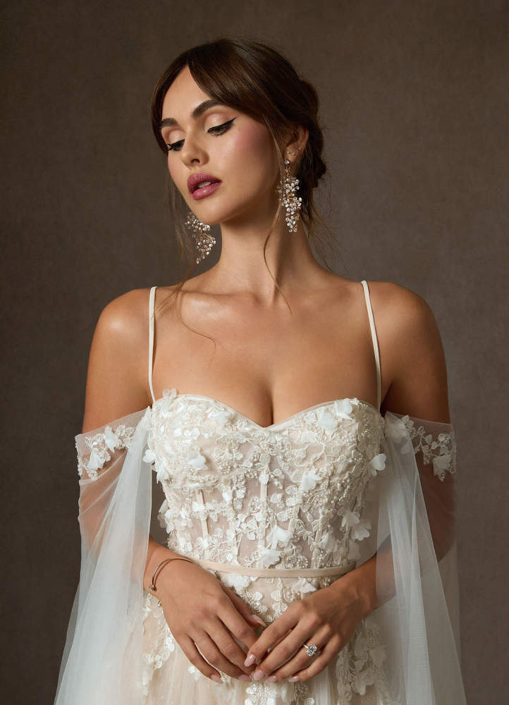 elyessen Diamond White Ball-Gown Off the Shoulder Lace Dress