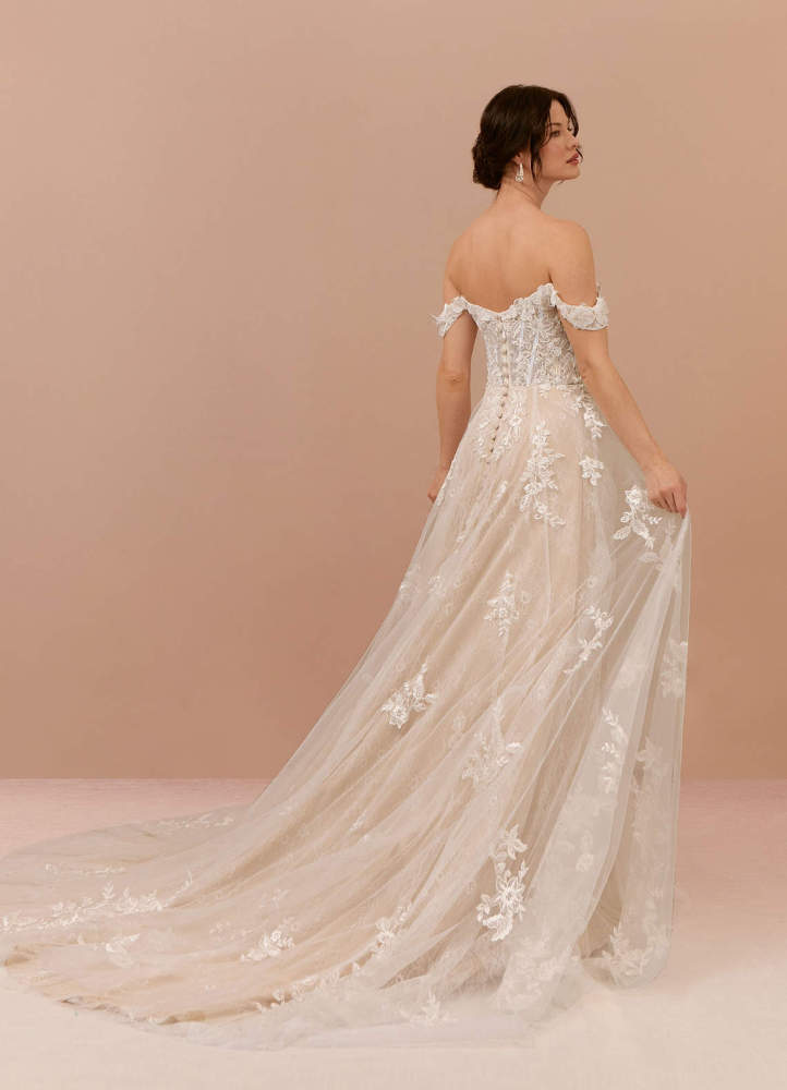 elyessen Diamond White A-Line Sweetheart Sequins Tulle Dress