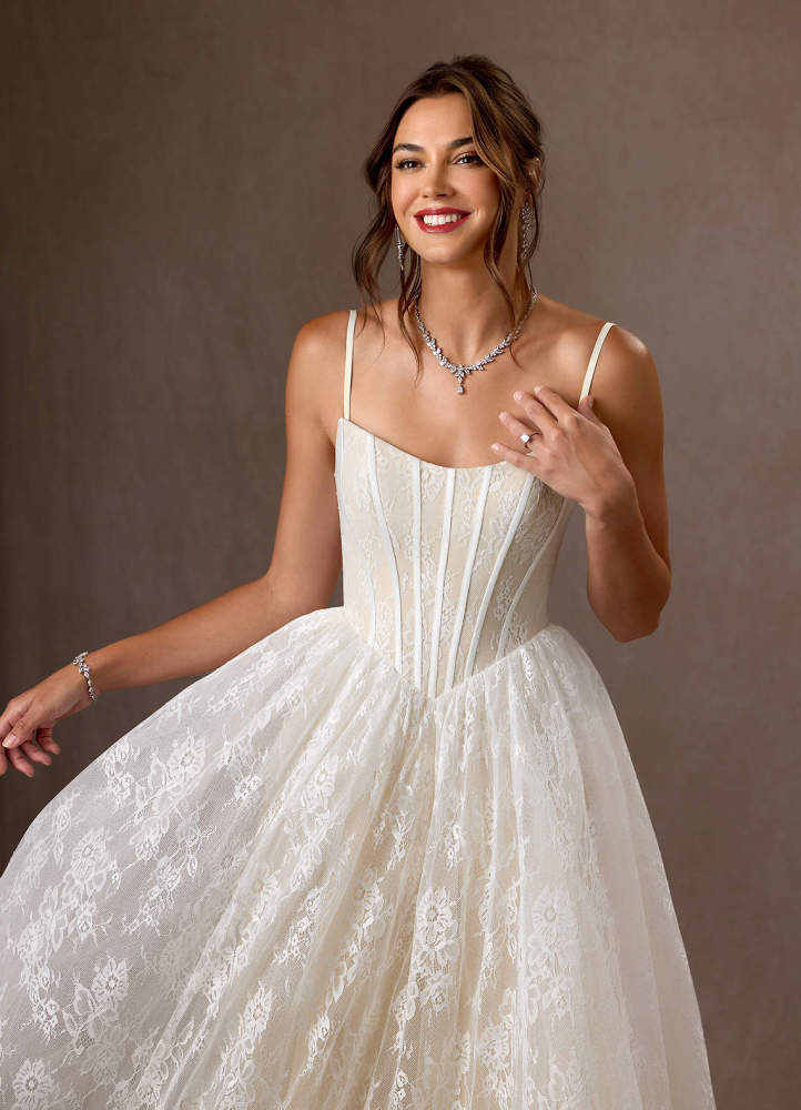 elyessen  Diamond White Ball-Gown Strapless Lace Dress