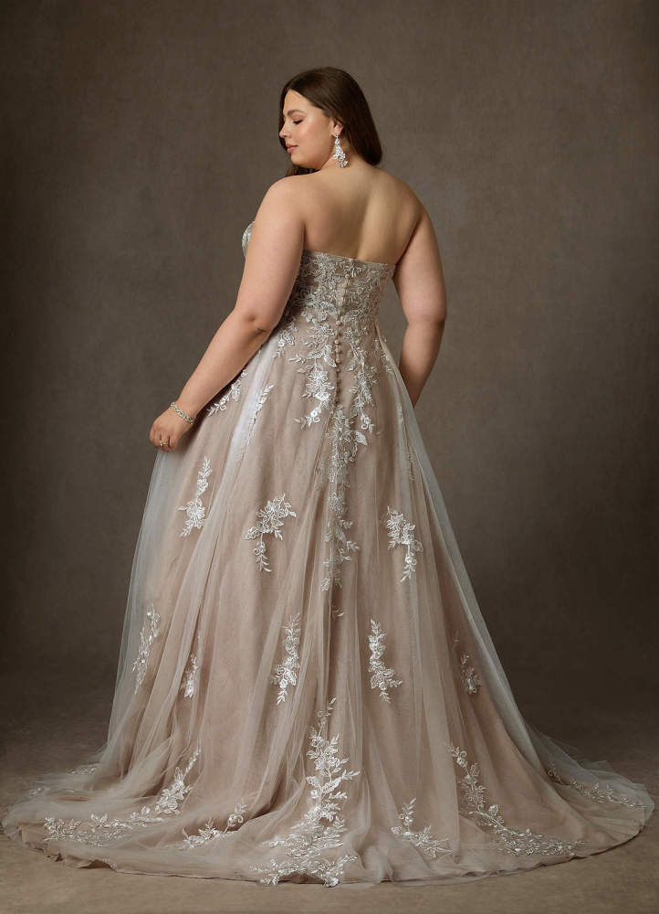 elyessen  Diamond White Ball-Gown Strapless Lace Dress