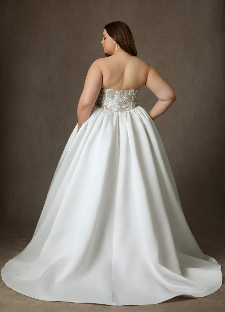 elyessen  Diamond White Ball-Gown Strapless Lace Dress