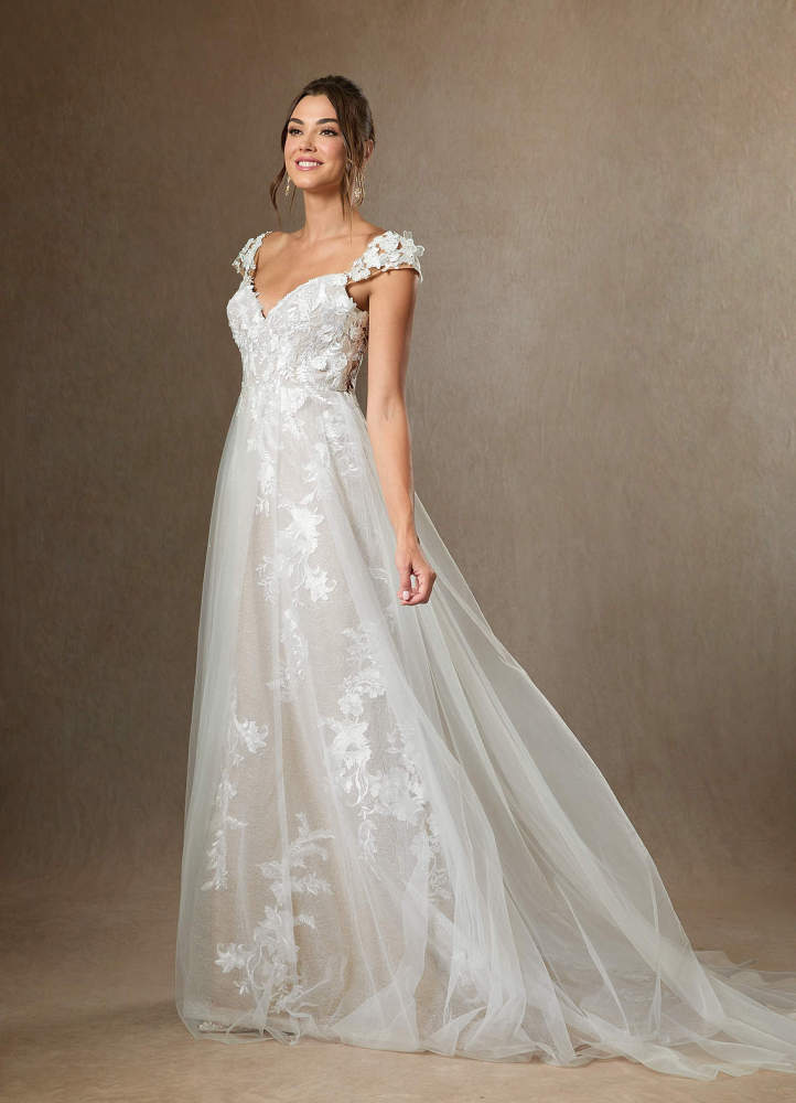 elyessen Moonstone Diamond White A-Line Sweetheart Sequins Tulle Dress