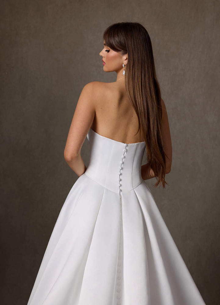 elyessen Constantina Diamond White A-Line Strapless Satin Dress