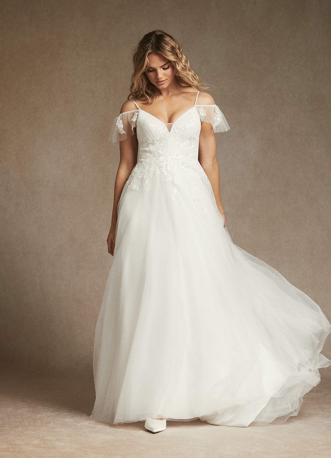 elyessen Iva Diamond White A-Line V-Neck Sequins Tulle Dress