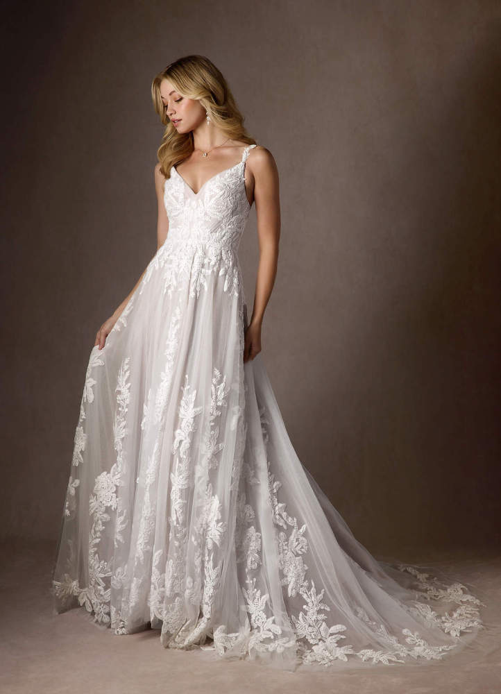 elyessen  Diamond White A-Line V-Neck Sequins Tulle Dress