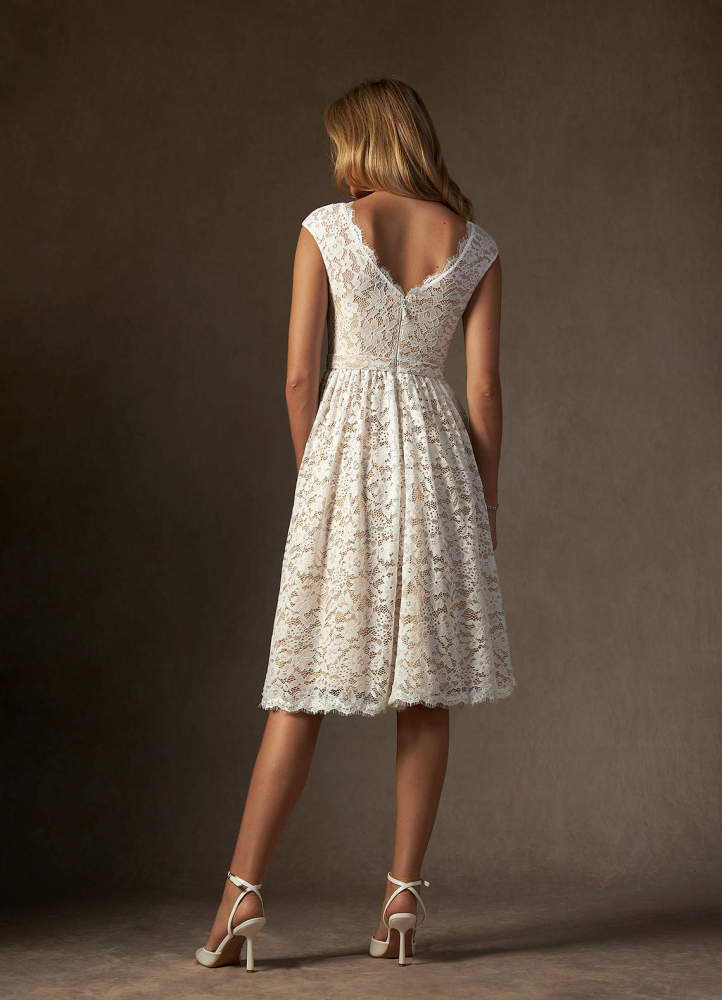 elyessen Diamond White A-Line Lace Dress