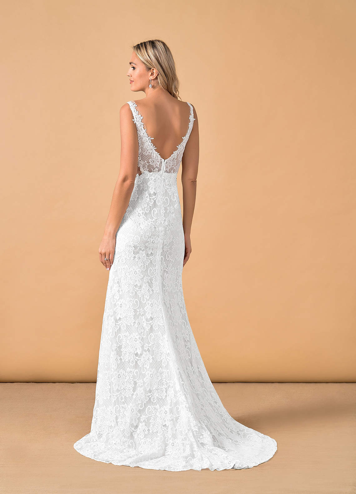 elyessen Gracen Diamond White Champagne Mermaid V-Neck Lace Tulle Dress
