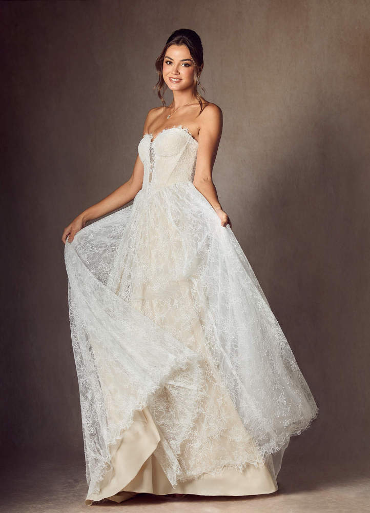 elyessen  Diamond White A-Line Strapless Lace Dress