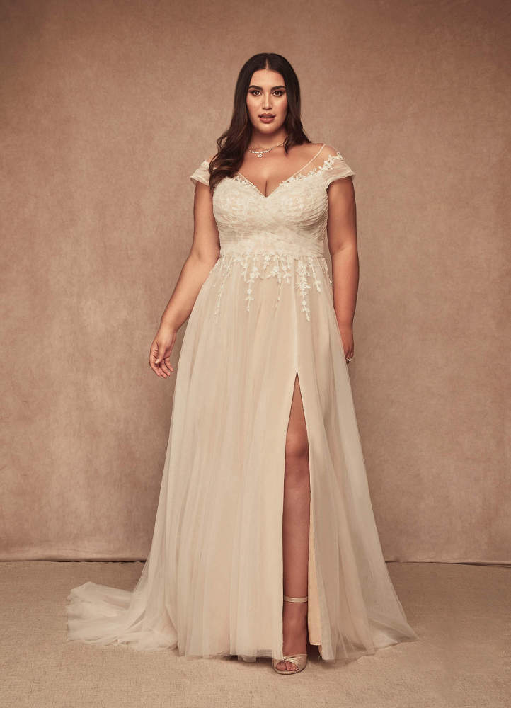 elyessen  Diamond White A-Line V-Neck Tulle Dress