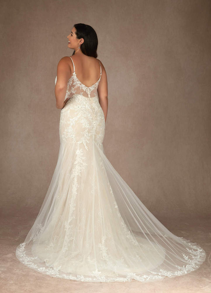 elyessen  Diamond White Mermaid V-Neck Sequins Tulle Dress
