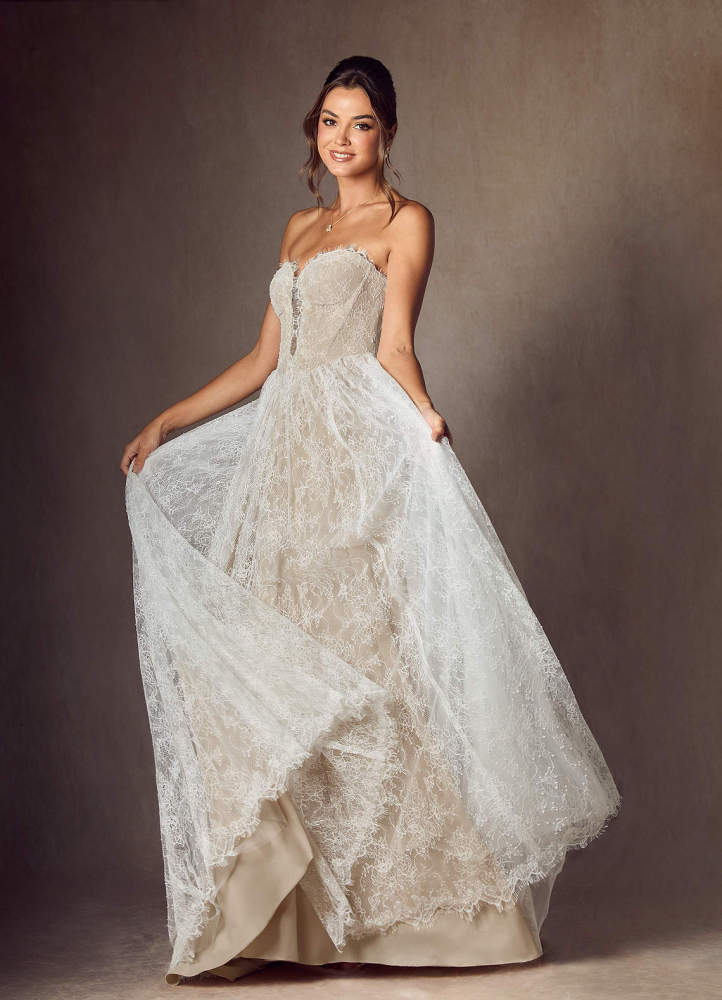 elyessen  Diamond White A-Line Strapless Lace Dress