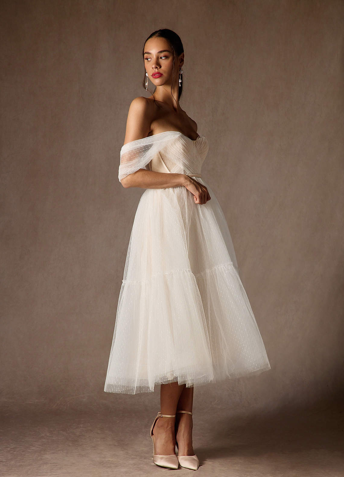 elyessen Vienna Diamond White Champagne A-Line Off-The-Shouler Tulle Dress