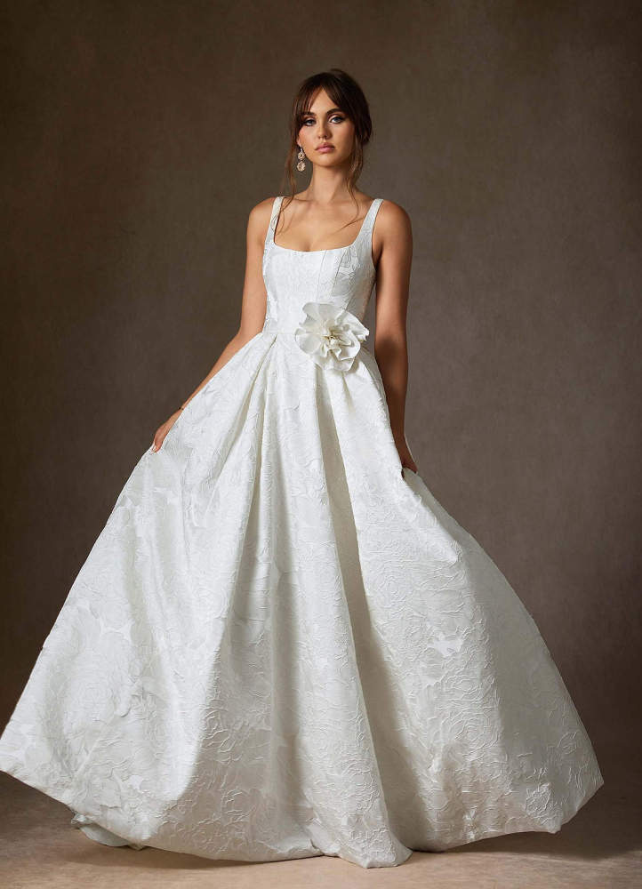 elyessen  Antique White Ball-Gown with Pockets Floral Jacquard Dress