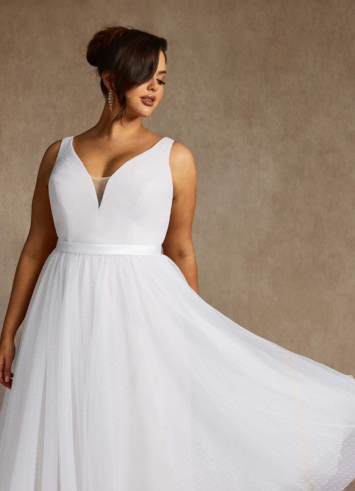 elyessen Windsor Diamond White A-Line Bow Tulle Dress
