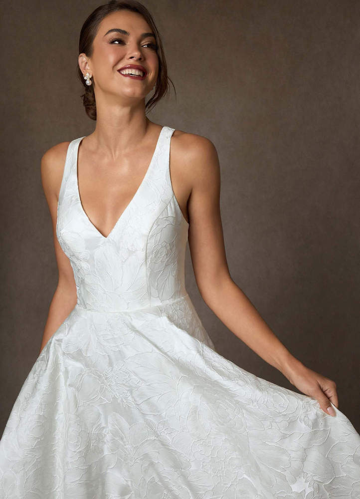 elyessen Olivette Diamond White Ball-Gown Strap Floral Jacquard Dress