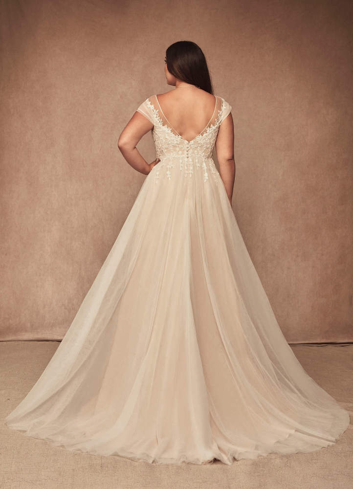 elyessen  Diamond White A-Line V-Neck Tulle Dress