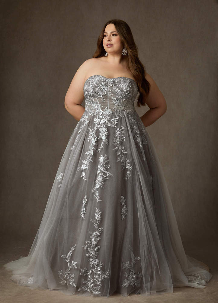 elyessen  Diamond White Ball-Gown Strapless Lace Dress