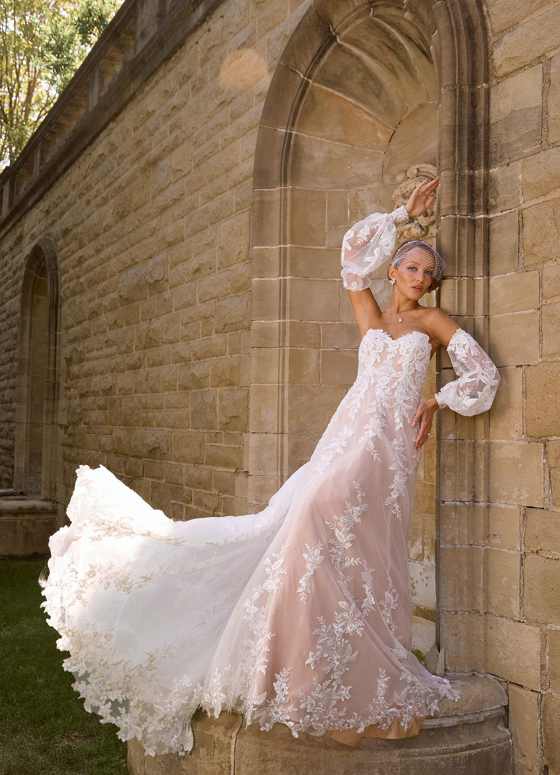 elyessen Madeleine Diamond White Ball-Gown Strapless Lace Dress