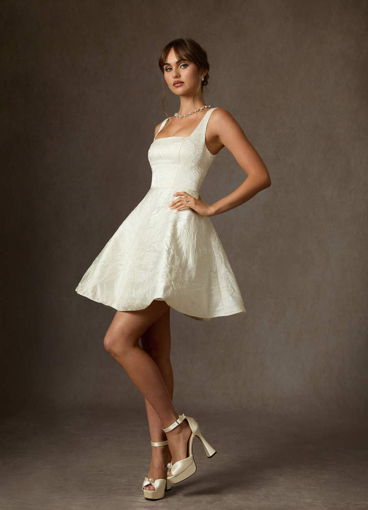 elyessen Regina Diamond White A-Line with Pockets Floral Jacquard Dress
