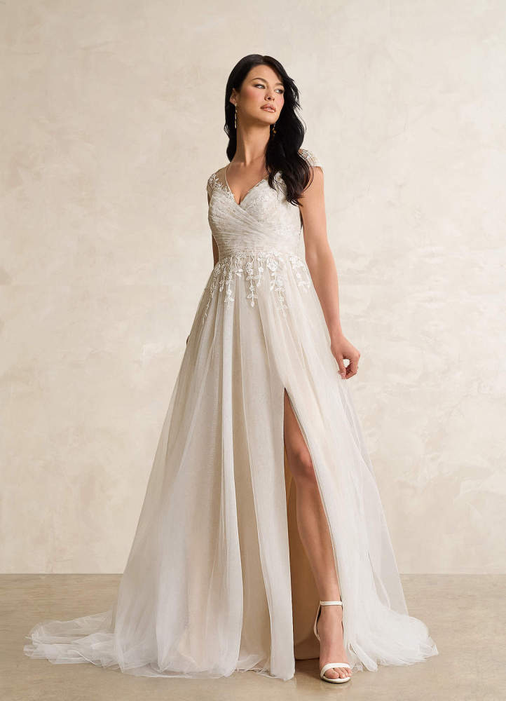 elyessen  Diamond White A-Line V-Neck Tulle Dress