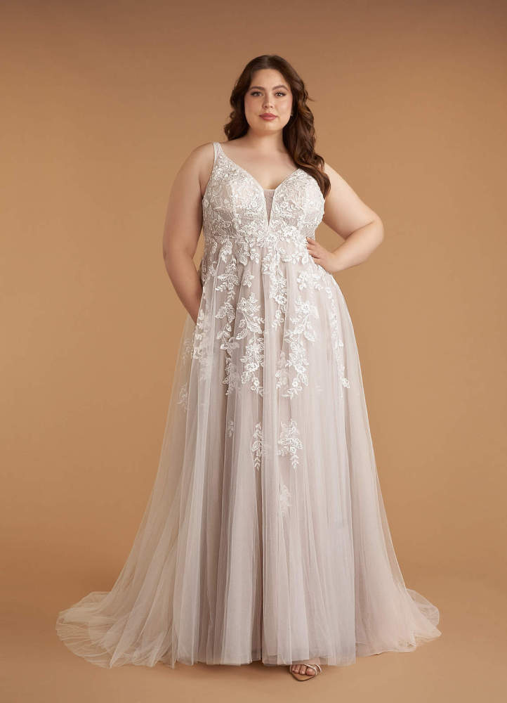 elyessen  Free pannier Diamond White A-Line V-Neck Sequins Tulle Dress