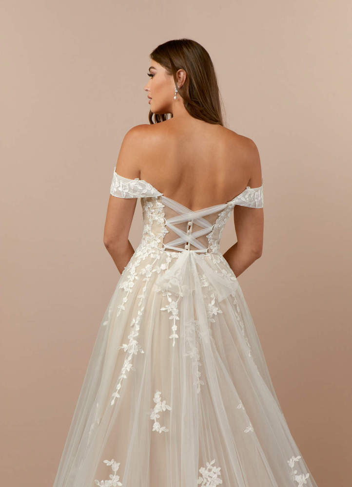 elyessen  Diamond White A-Line Off the Shoulder Tulle Dress