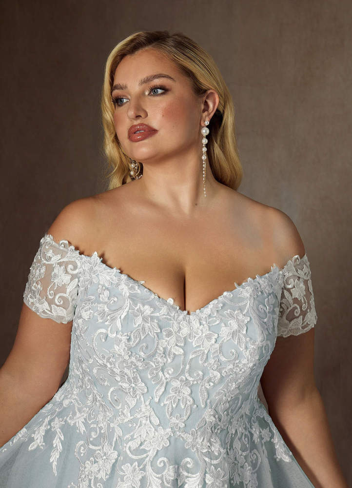 elyessen  Diamond White Ball-Gown Off the Shoulder Tulle Dress