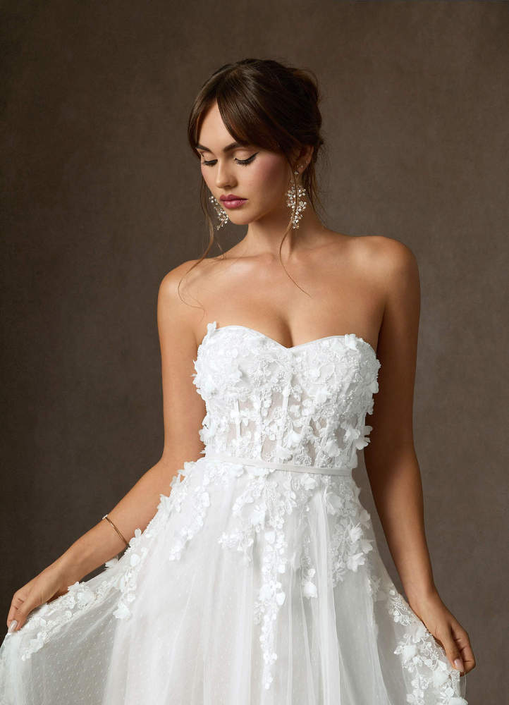 elyessen Wynery Diamond White Ball-Gown Off the Shoulder Lace Dress