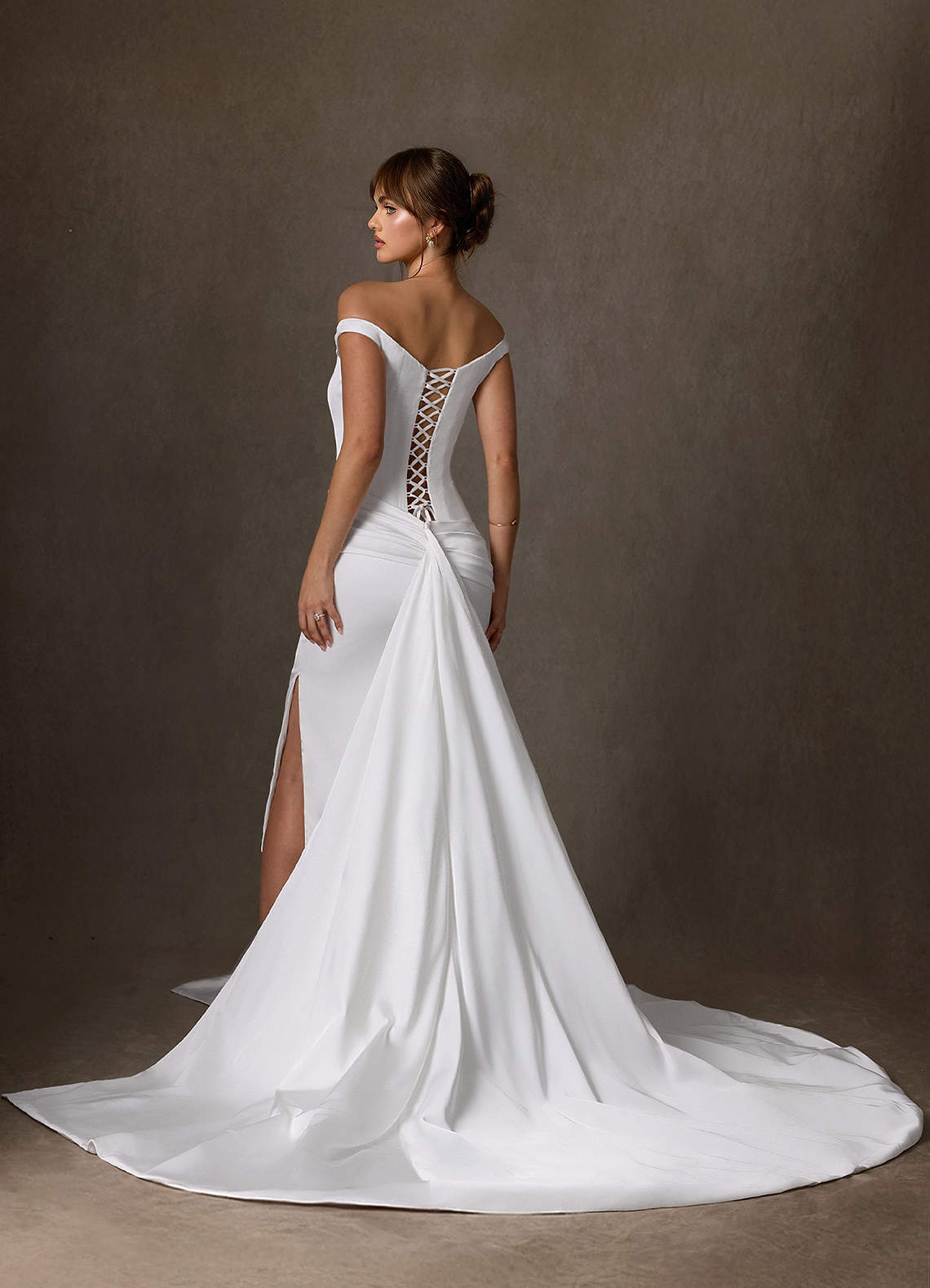 elyessen Marciana 
                Stretch Diamond White Sheath Off the Shoulder Stretch Satin Dress