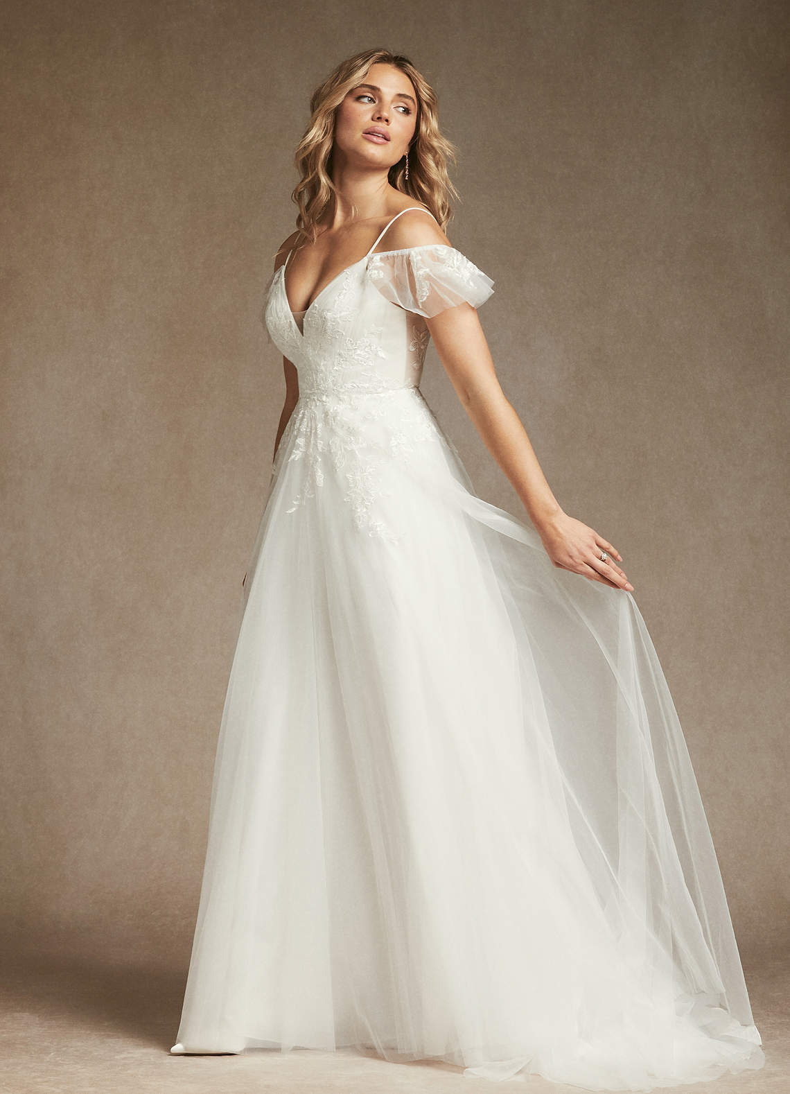 elyessen Iva Diamond White A-Line V-Neck Sequins Tulle Dress