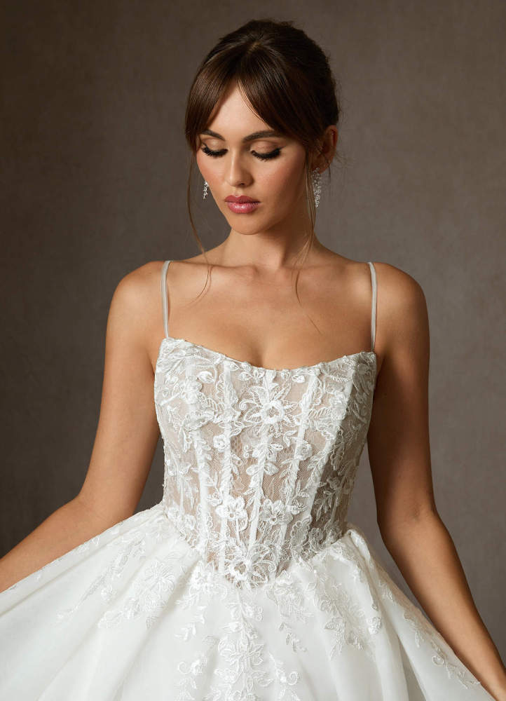 elyessen  Diamond White Ball-Gown Strapless Lace Dress