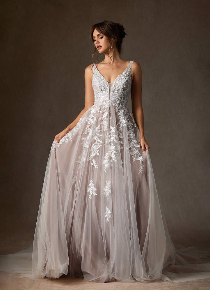elyessen  Free pannier Diamond White A-Line V-Neck Sequins Tulle Dress