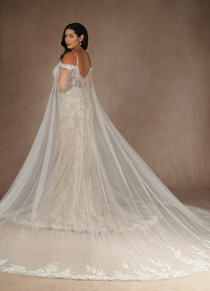 elyessen  Diamond White Mermaid V-Neck Sequins Tulle Dress