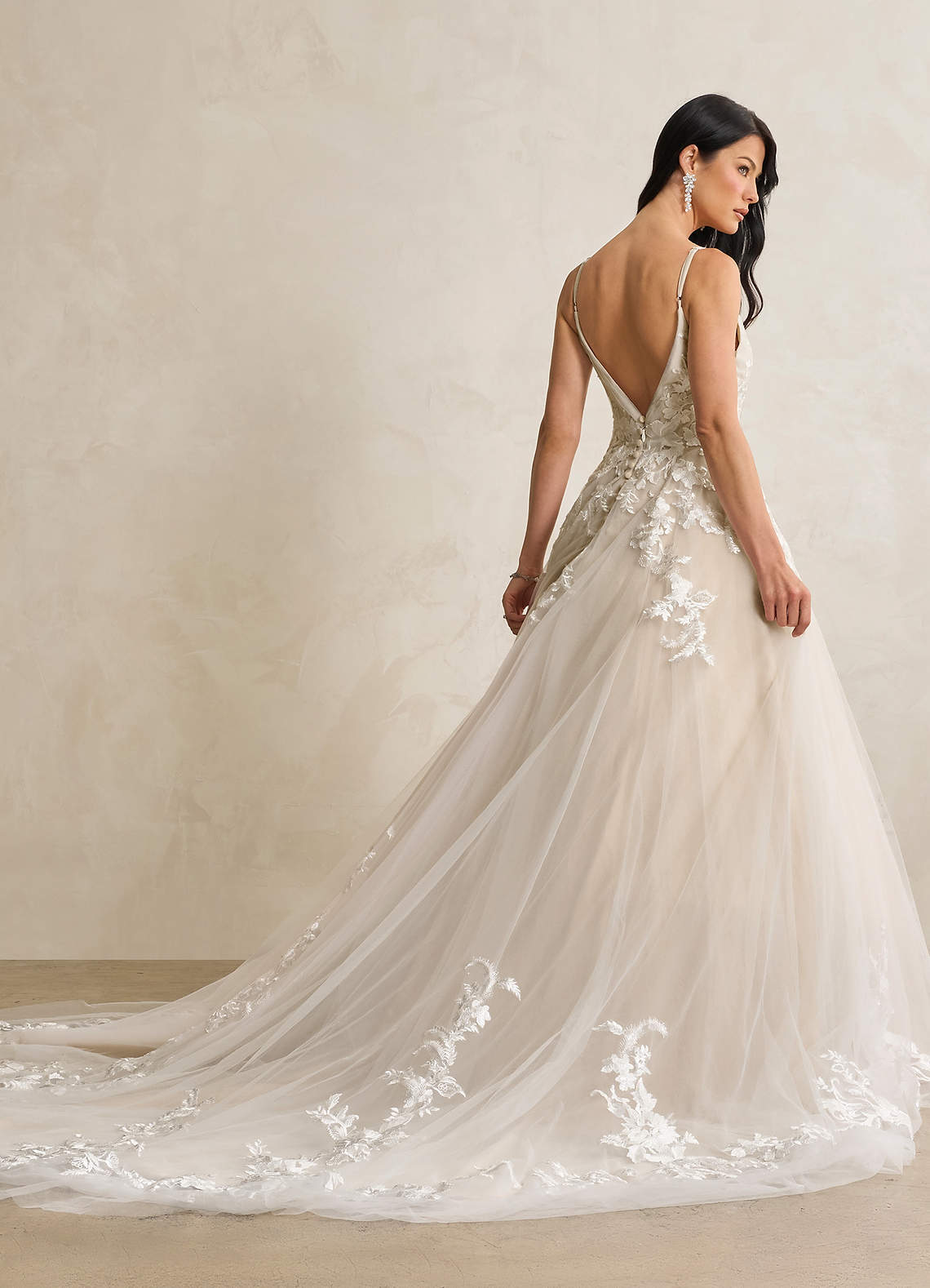 elyessen  Diamond White A-Line V-Neck Sequins Tulle Dress