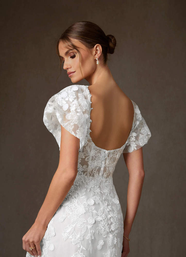 elyessen Vivienne Diamond White A-Line Sweetheart Lace Dress