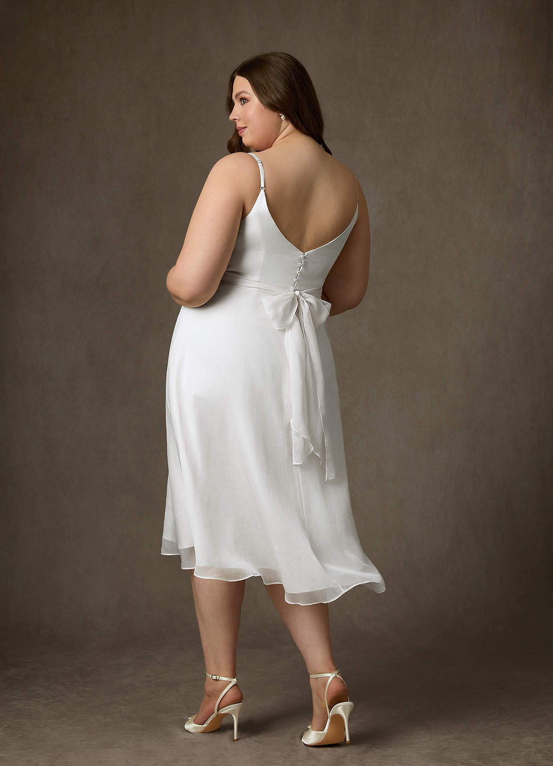 elyessen Kali Diamond White A-Line V-Neck Pleated Crinkle Chiffon Dress