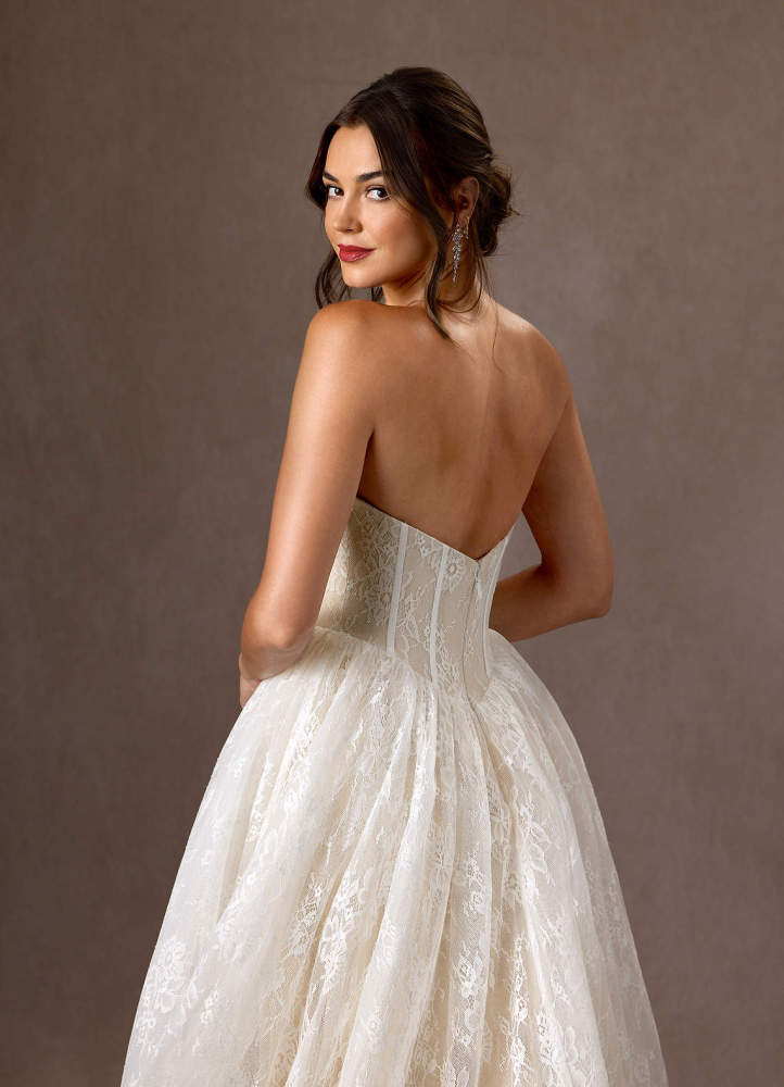 elyessen  Diamond White Ball-Gown Strapless Lace Dress