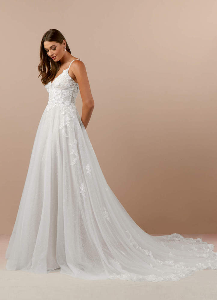 elyessen Arabelle Diamond White A-Line V-Neck Lace Tulle Dress