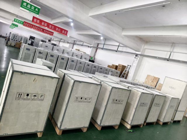 Feixiangda T3000 Series 200KVA Three Phase Industrial Frequency Online UPS,200KVA Three Phase Industrial digital UPS for Industrial Use