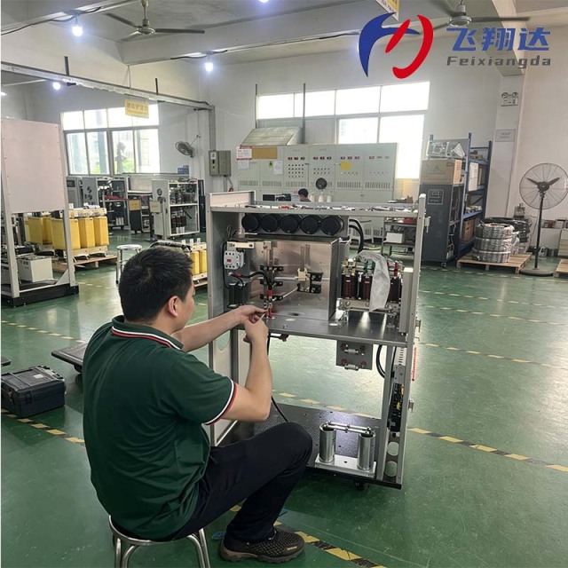 T3000 Series 100/120/160/200/250/300/400/500 kVA Three-Phase Online Double Conversion UPS,100-500kVA double-conversion UPS - three phase UPS manufacturer
