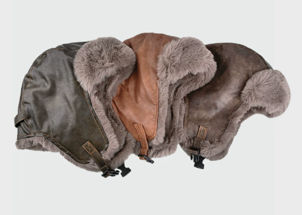 Maillard Style Outdoor Motorcycle Lei Feng Hat for Men, Retro Winter Thickened PU Leather Plush Ear Protection Cap, Warm Ski Hat for Women
