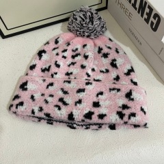 Women's Leopard Print Knitted Beanie Winter Warm Ear Protection Windproof Thermal Hat for Ladies