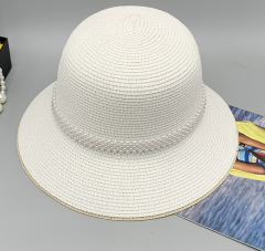 Fashion New Arrival Women's Hepburn Inspired Hat Pearl Embellished Retro Dressy Bucket Hat