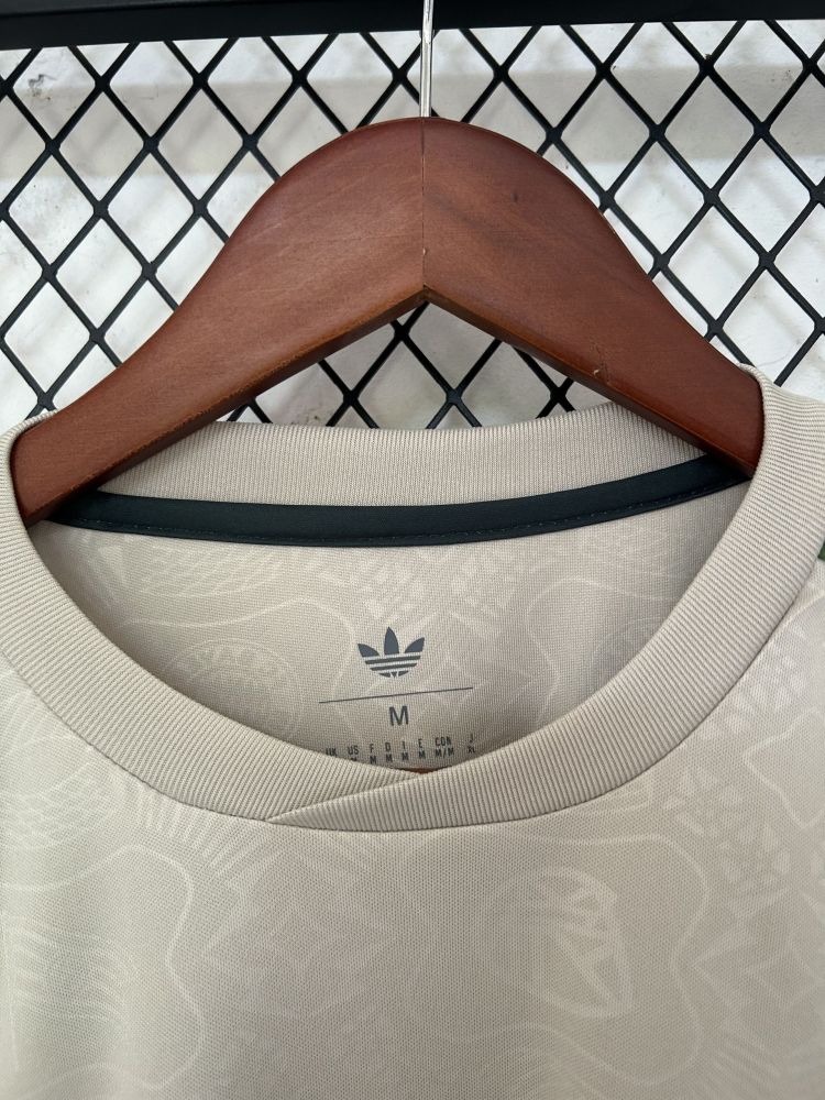 2025/2026 Bayern Munich Oktoberfest Commemorative Football Jersey (Fans)