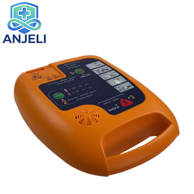  Defibrillator