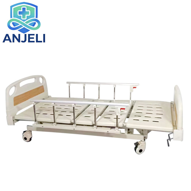 Manual Three Cranks Hospital Bed