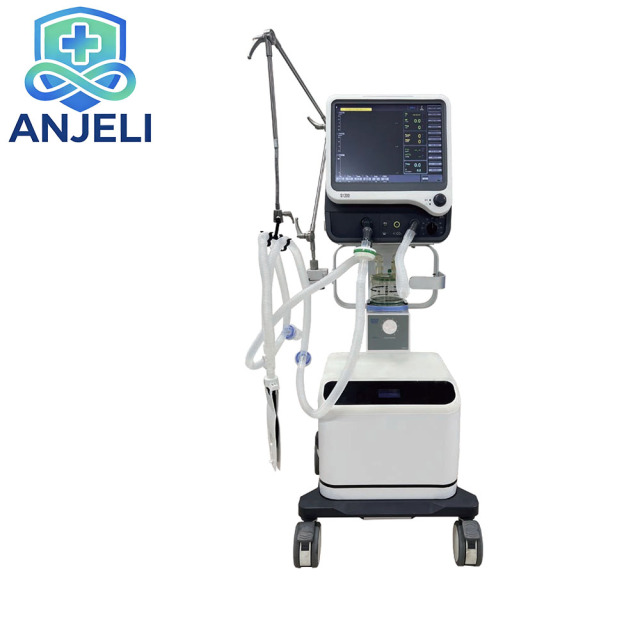 ICU Ventilator. Resuscitation ventilator