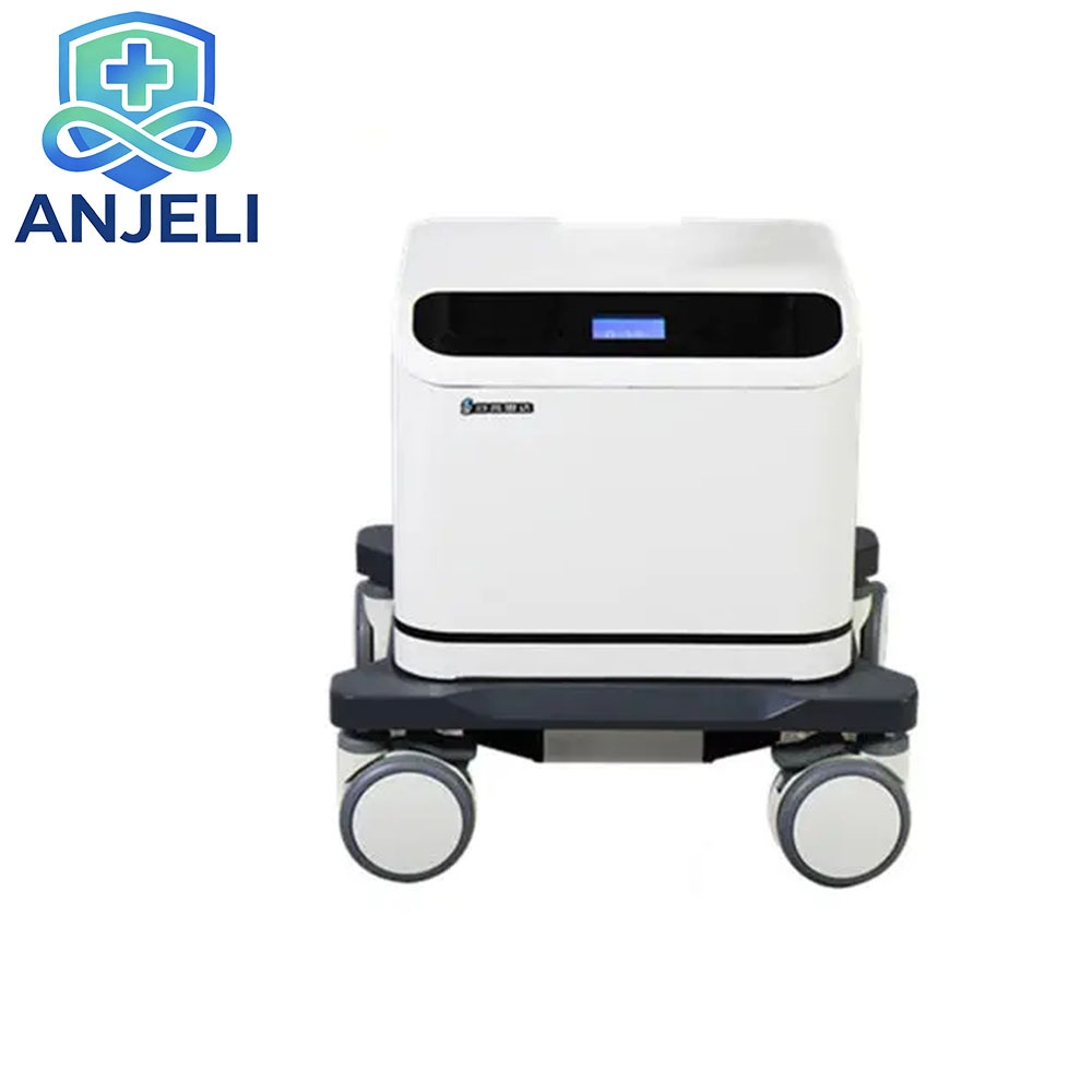 ICU Ventilator. Resuscitation ventilator