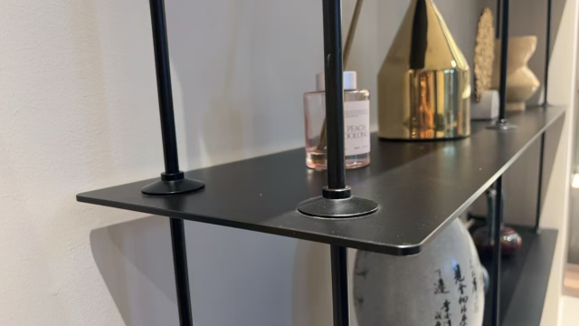11 mm column decorative shelf