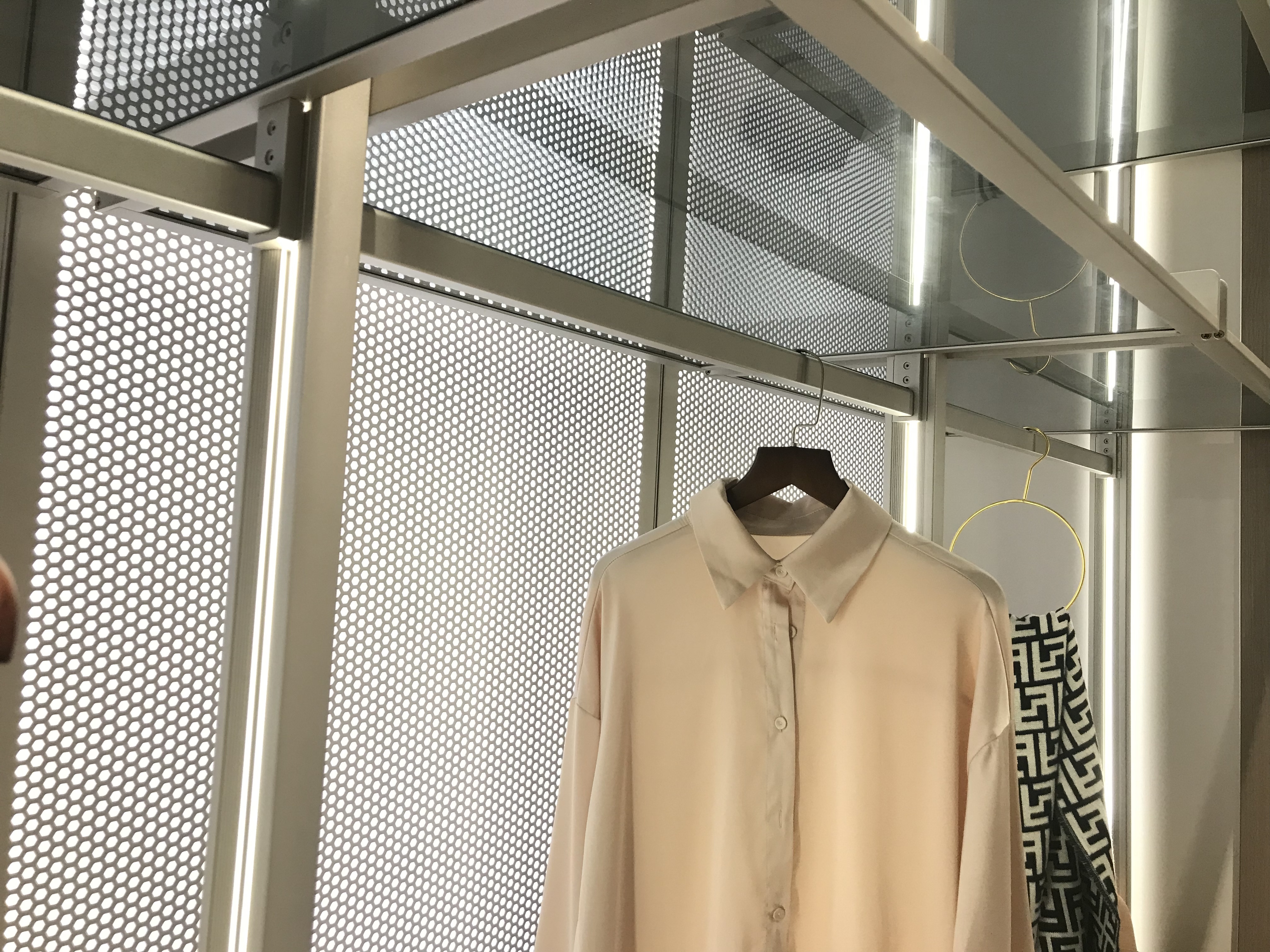 Square column closet